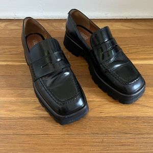 LaBucq lug sole loafer